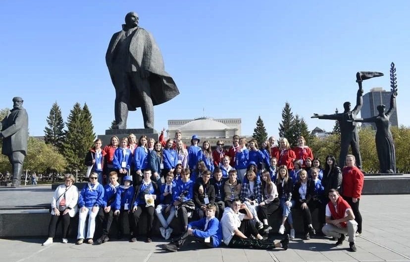 Сорок ребят из ЛНР в рамках «Университетской профильной смены» прибыли в Новосибирскую область