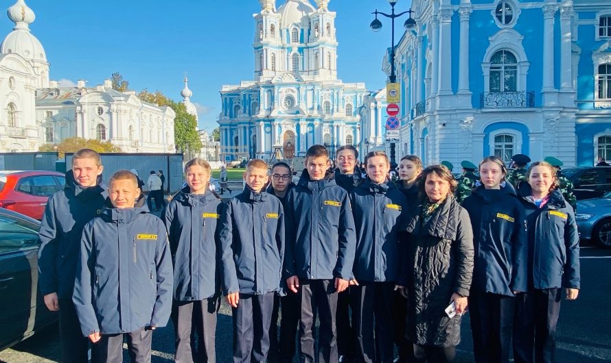 Краснозерские кадеты отправились в Санкт-Петербург