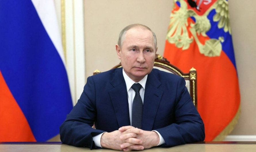 Сегодня Президент Российской Федерации Владимир Владимирович Путин заявил о намерении участвовать в выборах главы государства в 2024 году.