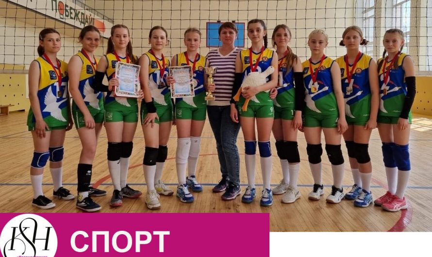 В с. Криводановка Новосибирского района состоялось открытое первенство ДЮСШ «Чемпион» по волейболу среди девушек 2010-2011 г. р., посвященное Дню защиты детей