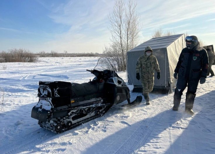 Снегоходы, лыжи и дроны: минприроды региона показало, какими методами ведут учет диких животных