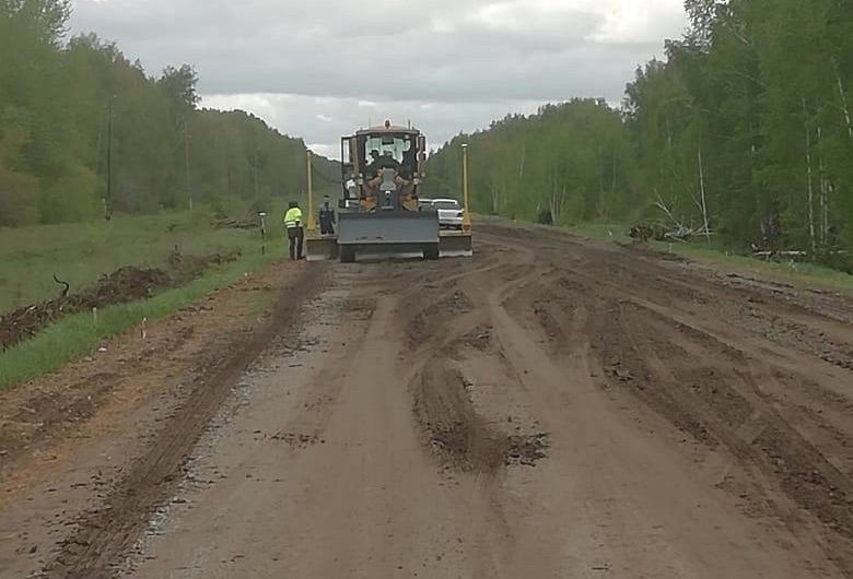 Начат ремонт автодороги в Колыбельке