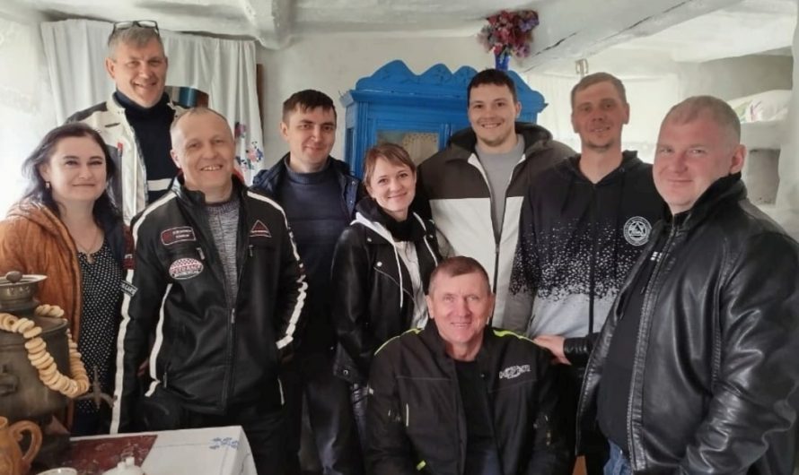 Сообщество мотоциклистов “Карасук Riders” побывало в Петропавловском краеведческом музее имени Н.М. Бахмацкого