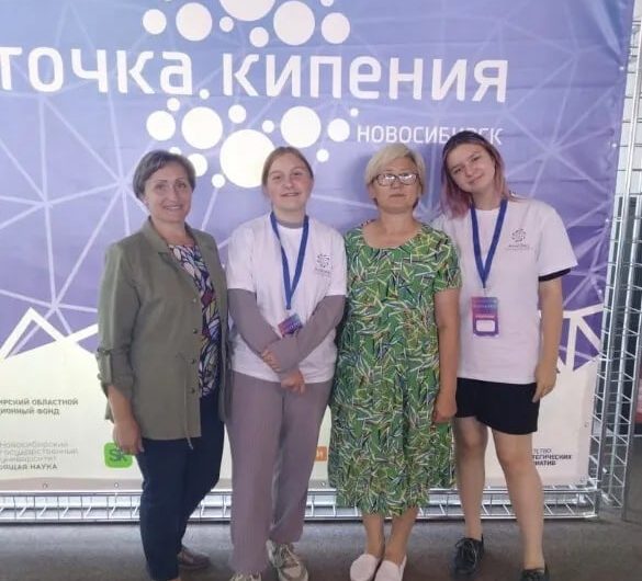 Ученики Краснозерского лицея N2 проводят каникулы с пользой