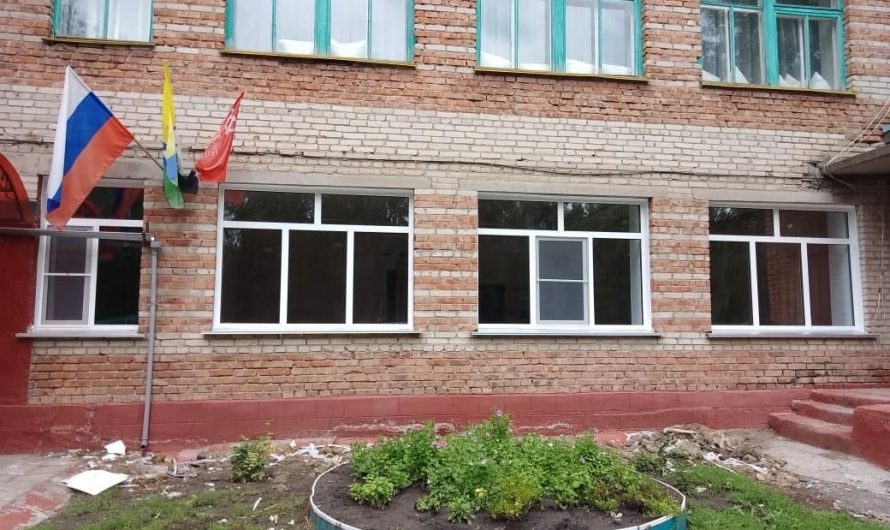 Благодаря помощи ИП Вайс А. Э.в Мохнатологовском детском саду установили окна