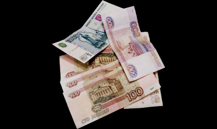 Об индексации пенсий с 1 января-2025 рассказали в СФР