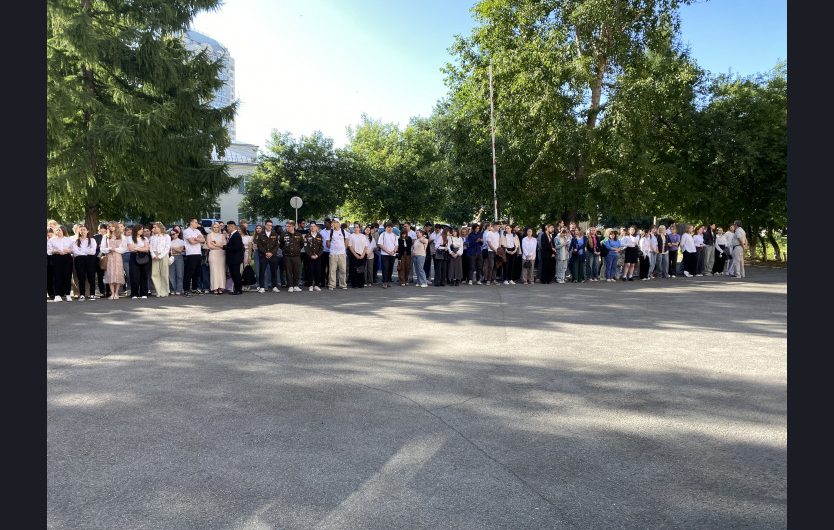 Почти 400 студентов-медиков будут работать в медучреждениях региона этим летом