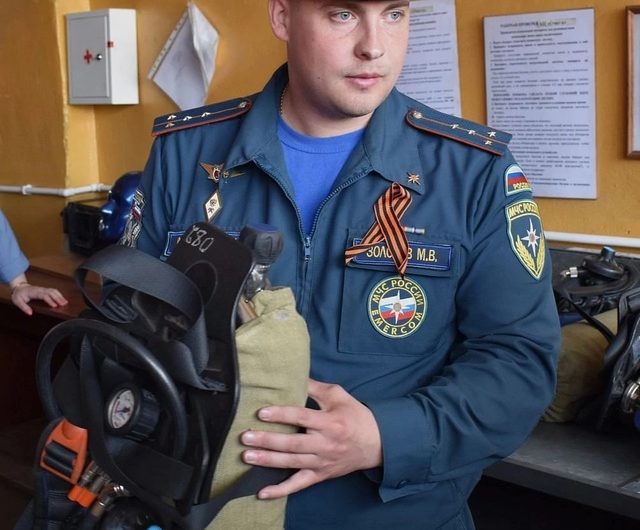 Начальник Краснозерского пожарно-спасательного гарнизона, капитан внутренней службы Михаил Владимирович Золотов убывает на новое место работы в Новосибирск