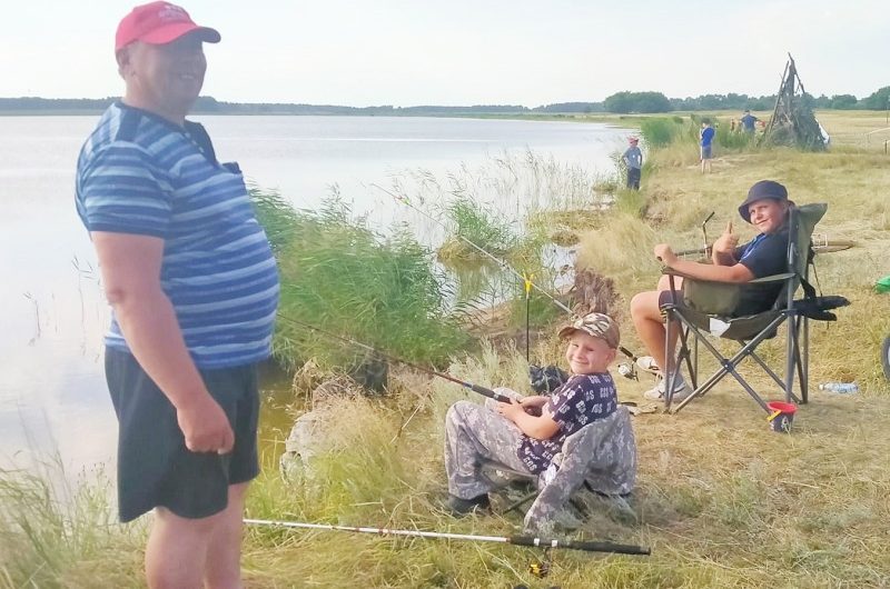 В Конево на берегу озера Варнавское прошел традиционный «Клёвый день»