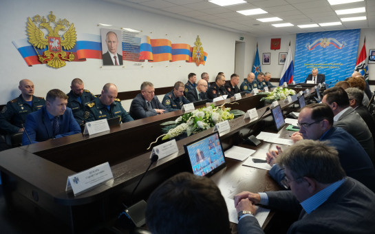 Губернатор поставил задачи по обеспечению безопасности жителей региона на водных объектах в осенне-зимний период