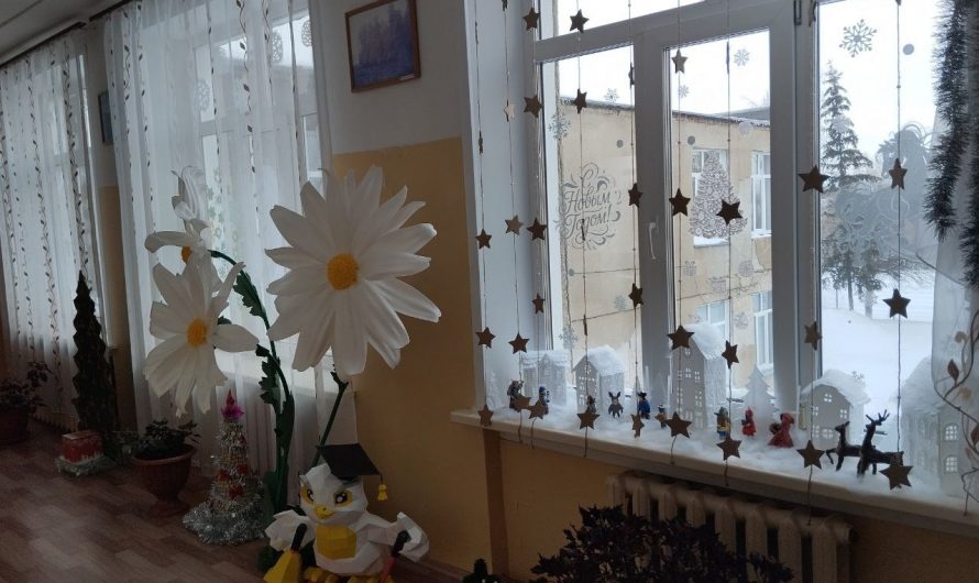 В Светловской школе и учителя, и ученики активно готовятся к новому году