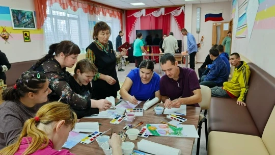 В рамках Декады инвалидов педагоги Дома детского творчества побывали в Лобинском психоневрологическом интернате