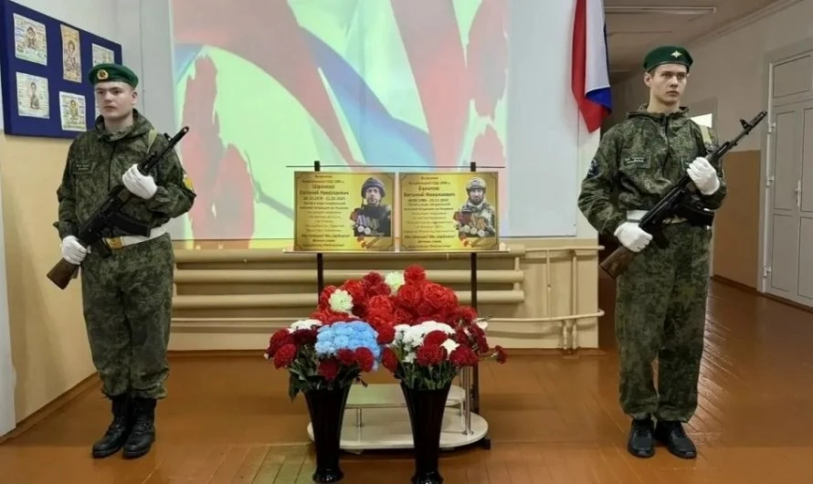 В Колыбельской СОШ Краснозерского района прошло открытие мемориальных досок