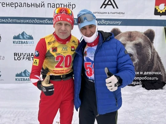 Тренер-преподаватель Краснозерской ДЮСШ за сезон преодолел второй лыжный марафон