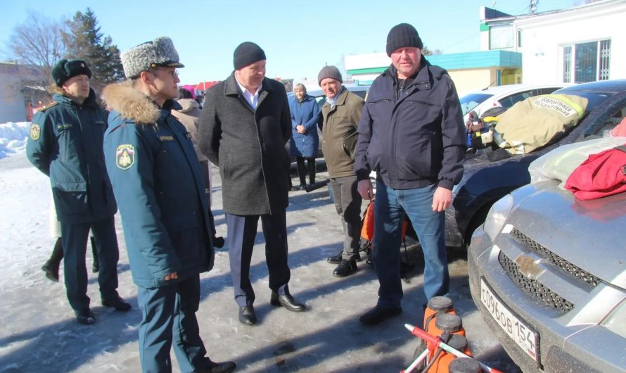 В р. п.Краснозерское прошел смотр сил и средств, задействованных в паводкоопасный и пожароопасный и сезон.