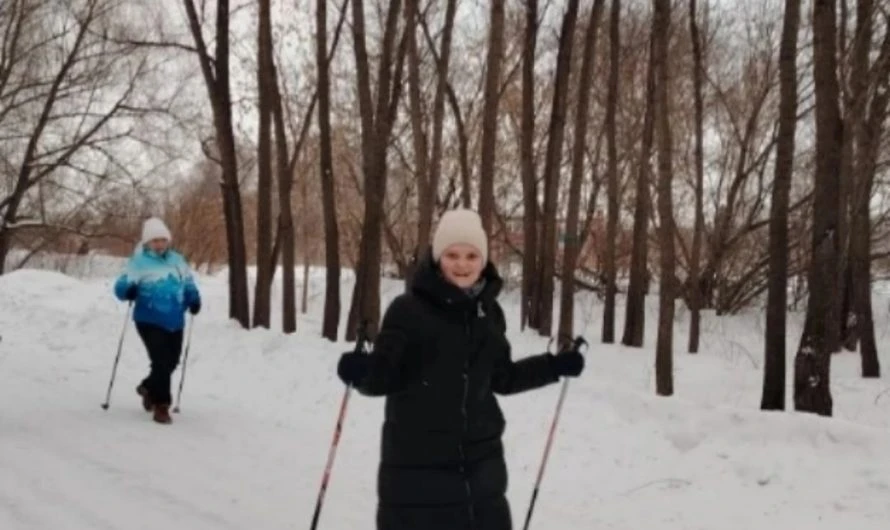 На базе Краснозерской ДЮСШНа базе Краснозерской ДЮСШпроводятся оздоровительные занятия для группы лиц с инвалидностьюНа базе Краснозерской ДЮСШ