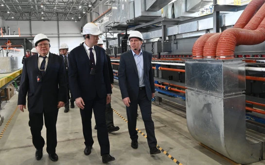 В Промышленно-логистическом парке Новосибирской области начал работу завод по выпуску сэндвич-панелей.