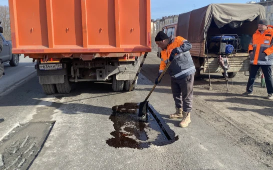 Ремонт ускорили: более 1000 квадратных метров покрытия восстановлено на региональных дорогах с приходом весны