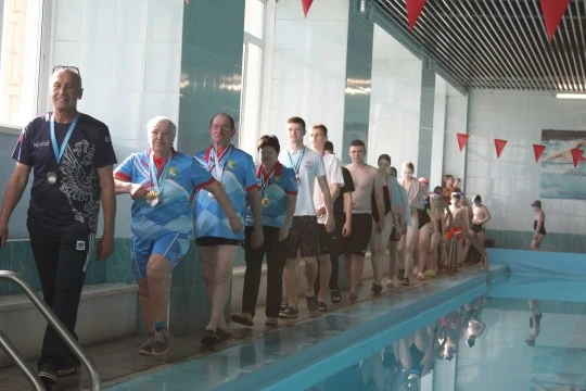 В бассейне «Нептун» р.п. Краснозерское состоялся спортивный праздник «Мы за ЗОЖ», посвященный 81-й годовщине Победы в Великой Отечественной войне.