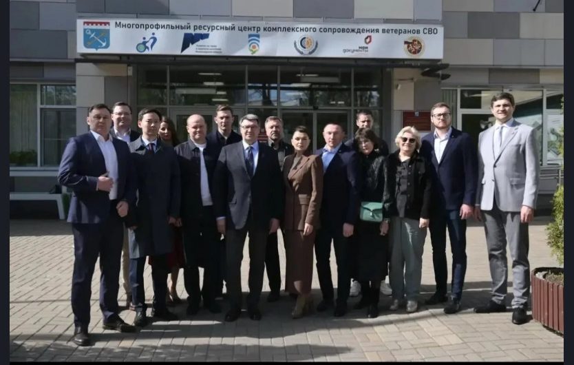 Представители региона посетили военные госпитали Санкт-Петербурга, в которых проходят лечение ветераны СВО из Новосибирской области