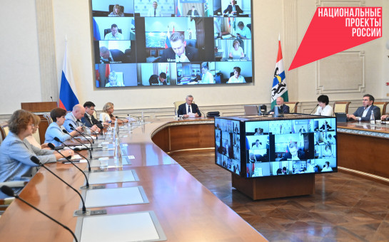 С заботой о старшем поколении: в Новосибирской области утверждена программа «Активное долголетие»